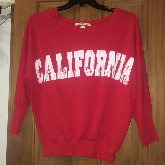 Derek Heart Tops - Large red California sweatshirt